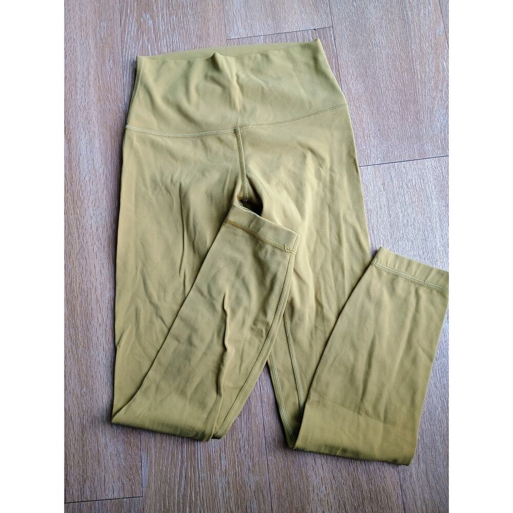 Lululemon Align leggings Grape Leaf pale green color sz 4 high rise athleisure